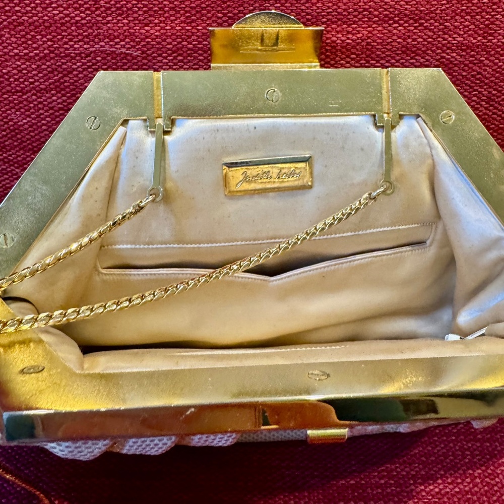 Vintage Judith Leiber lizard skin bag with tiger eye stone details. - Picture 7 of 12
